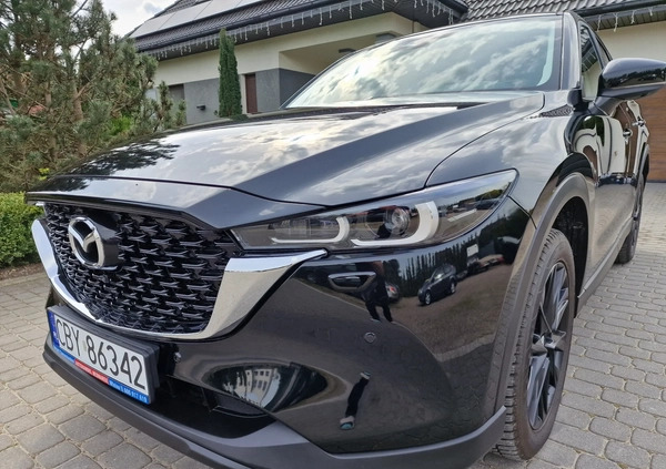 Mazda CX-5 cena 121000 przebieg: 16000, rok produkcji 2022 z Kleszczele małe 781